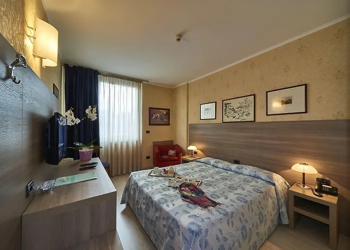 Alberi מלון לקו