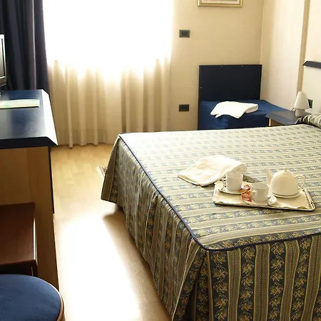 阿尔贝利酒店 莱科