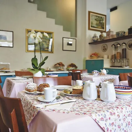 阿尔贝利酒店 酒店 3*